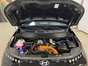 Car image 31