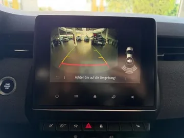 Car image 36