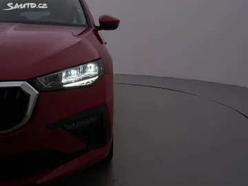 Car image 30