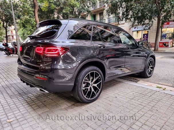 Mercedes-Benz GLC 300 e 4Matic 9G-Tronic 235 kW image number 3