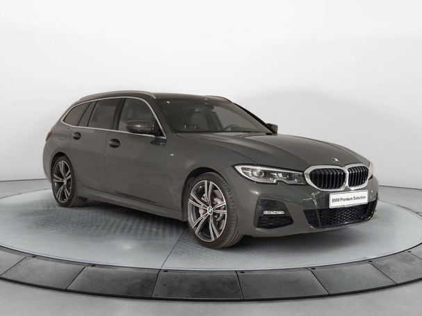 BMW 330i Touring xDrive 190 kW image number 16