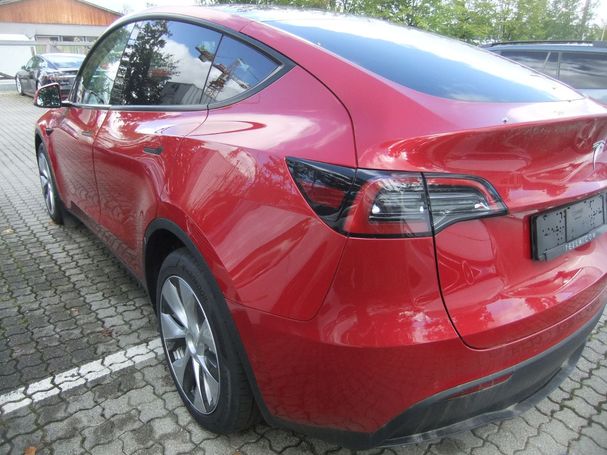 Tesla Model Y Long Range AWD 378 kW image number 3