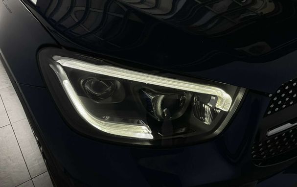 Mercedes-Benz GLC 300 e 4Matic 235 kW image number 30