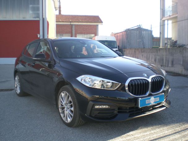 BMW 118d Advantage 110 kW image number 3