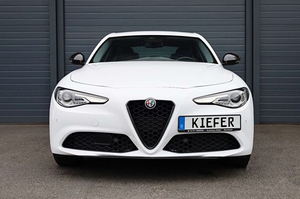 Alfa Romeo Giulia 2.0 206 kW image number 2