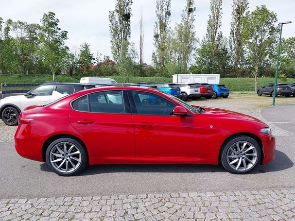 Alfa Romeo Giulia 2.0 206 kW image number 4