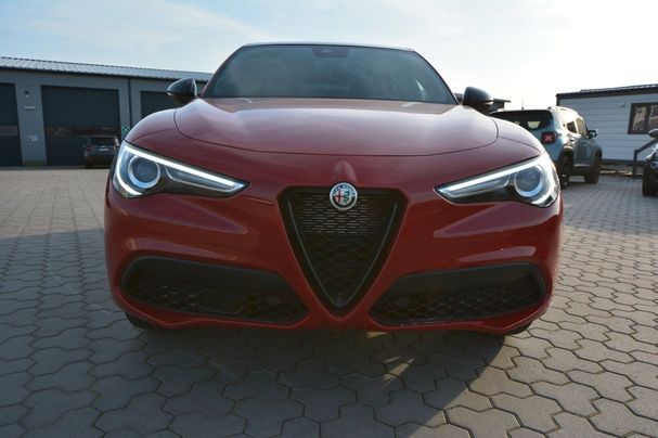 Alfa Romeo Stelvio 2.0 Turbo 16V 206 kW image number 2