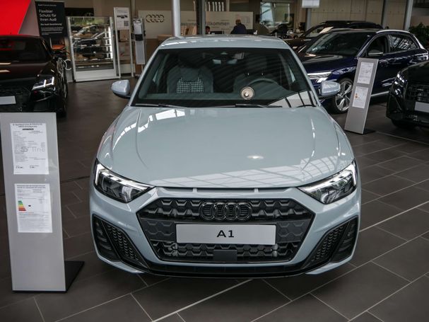 Audi A1 30 TFSI S-line Sportback 81 kW image number 2