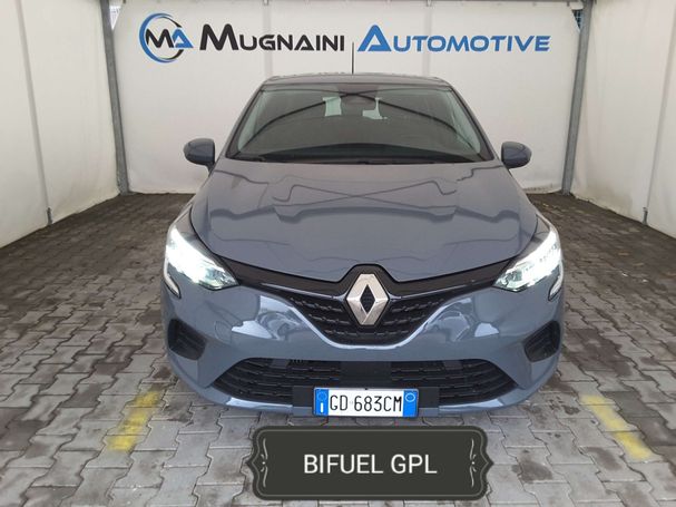 Renault Clio TCe 100 74 kW image number 3