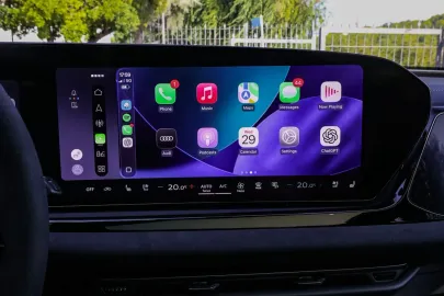 Car image 37