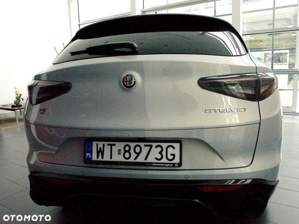 Alfa Romeo Stelvio 206 kW image number 3