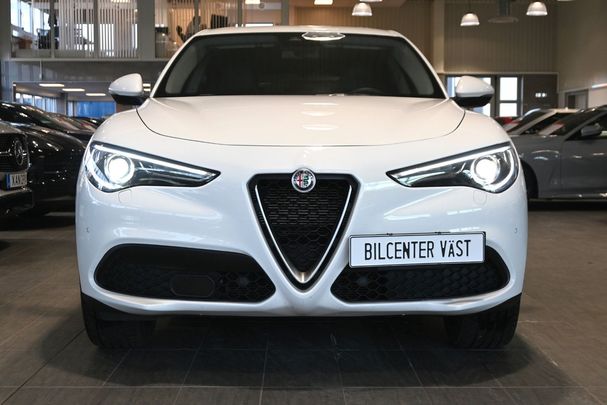 Alfa Romeo Stelvio 2.0 Turbo 16V Super 149 kW image number 2