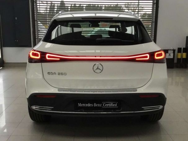 Mercedes-Benz EQA 250 140 kW image number 4