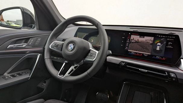 BMW iX1 230 kW image number 15