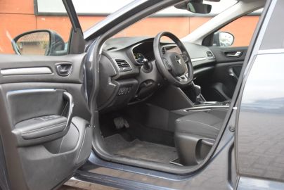 Car image 29
