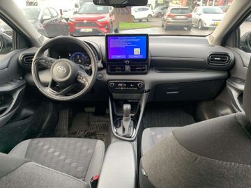 Car image 10