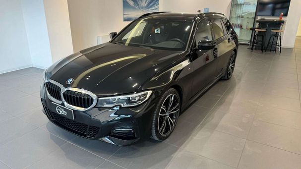 BMW 320d Touring M Sport 140 kW image number 1