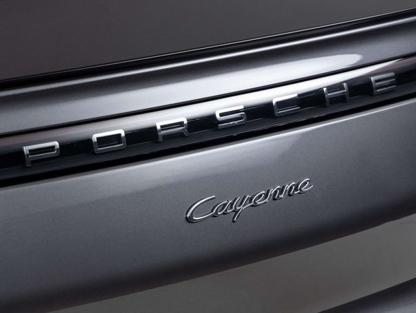 Porsche Cayenne Coupé E-Hybrid 340 kW image number 19