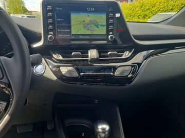 Car image 12