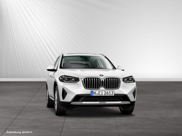 BMW X3 xDrive20i 135 kW image number 11