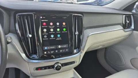 Car image 39