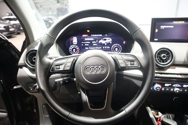 Audi Q2 35 TFSI S tronic 110 kW image number 9