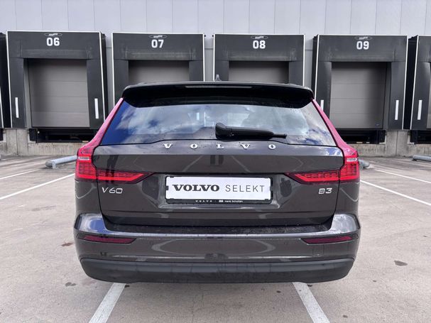 Volvo V60 B3 Essential 120 kW image number 3