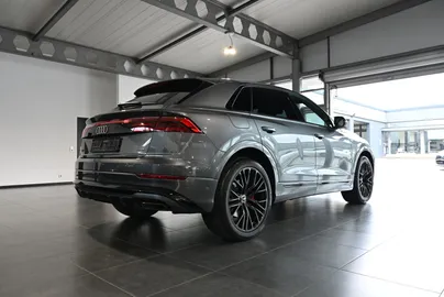 Car image 45