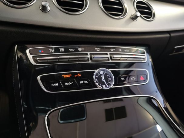 Mercedes-Benz E 300 T 225 kW image number 18