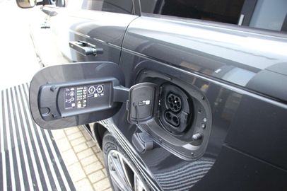 Car image 23