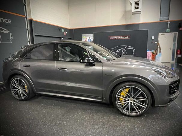 Porsche Cayenne Turbo S E-Hybrid 505 kW image number 11