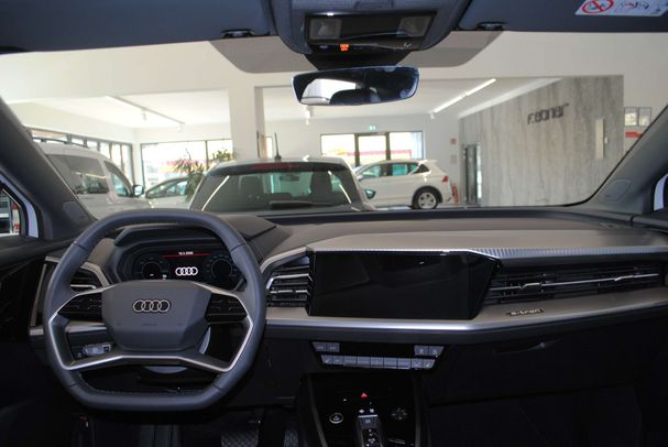 Audi Q4 35 e-tron 125 kW image number 12