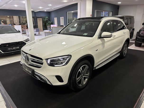 Mercedes-Benz GLC 300 de 225 kW image number 1