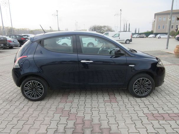 Lancia Ypsilon 51 kW image number 5