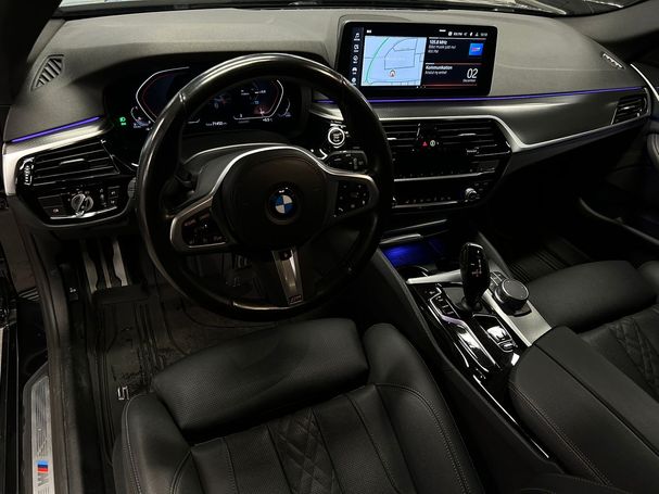 BMW 520d Touring xDrive 140 kW image number 10