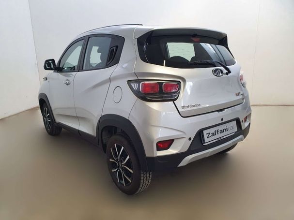 Mahindra KUV100 1.2 64 kW image number 4