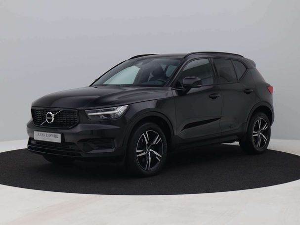 Volvo XC40 T3 120 kW image number 1