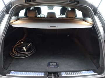 Car image 36