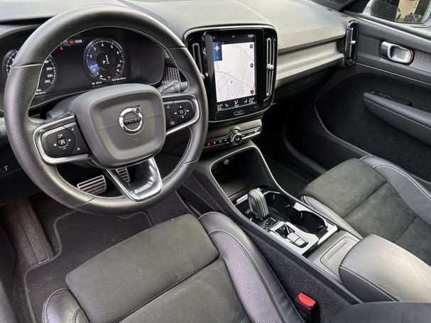 Volvo XC40 T3 120 kW image number 8