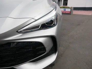 Car image 36