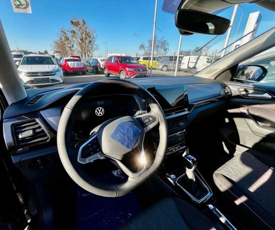 Volkswagen T-Cross 1.5 TSI DSG 110 kW image number 6