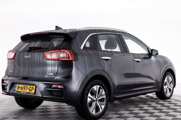 Kia Niro e 64 kWh 150 kW image number 23