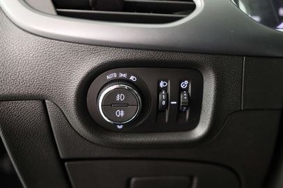 Car image 31