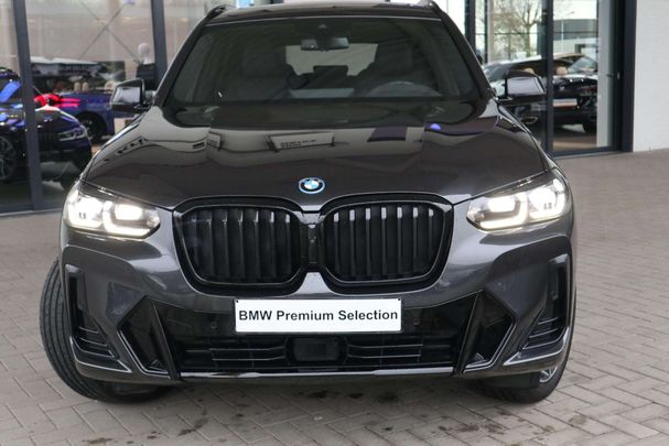 BMW X3 xDrive30e 215 kW image number 2