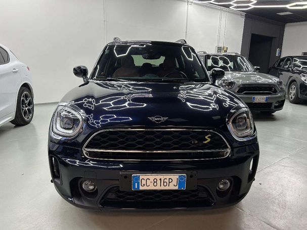 Mini Cooper SE Countryman ALL4 162 kW image number 3