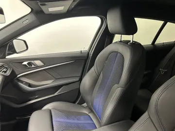 Car image 37