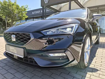 Car image 47