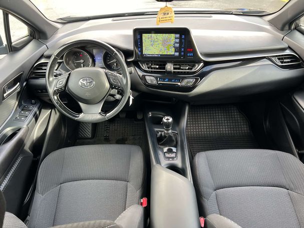 Toyota C-HR 1.2 Turbo 85 kW image number 13