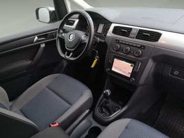 Car image 16