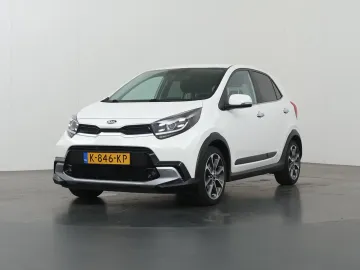 Car image 37